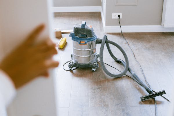 Le meilleur aspirateur de chantier : conseils d'experts et choix optimal